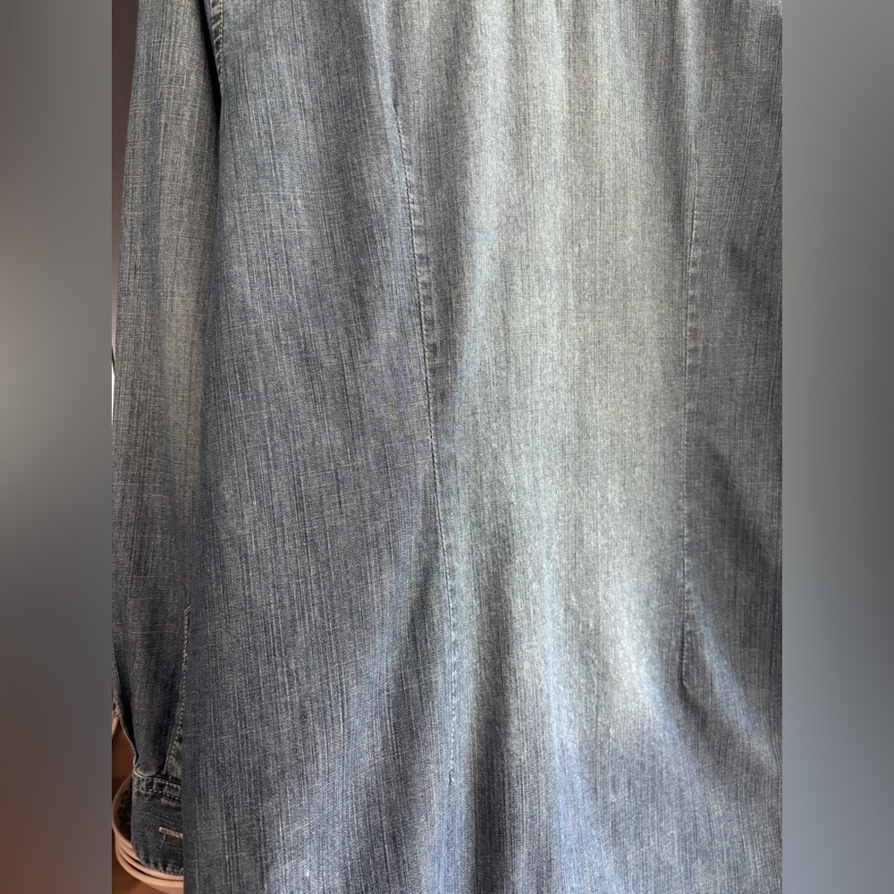 Chico’s denim Top tunic or dress with pleated front detailing Sz L washed denim - Picture 7 of 12